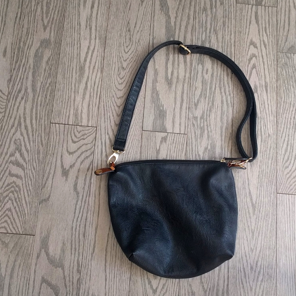 Faux leather bag shoulder 🌸🍀🍀